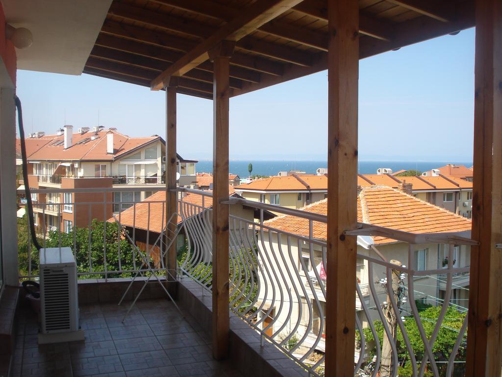 The Sunny Home Guesthouse Chernomorets Luaran gambar