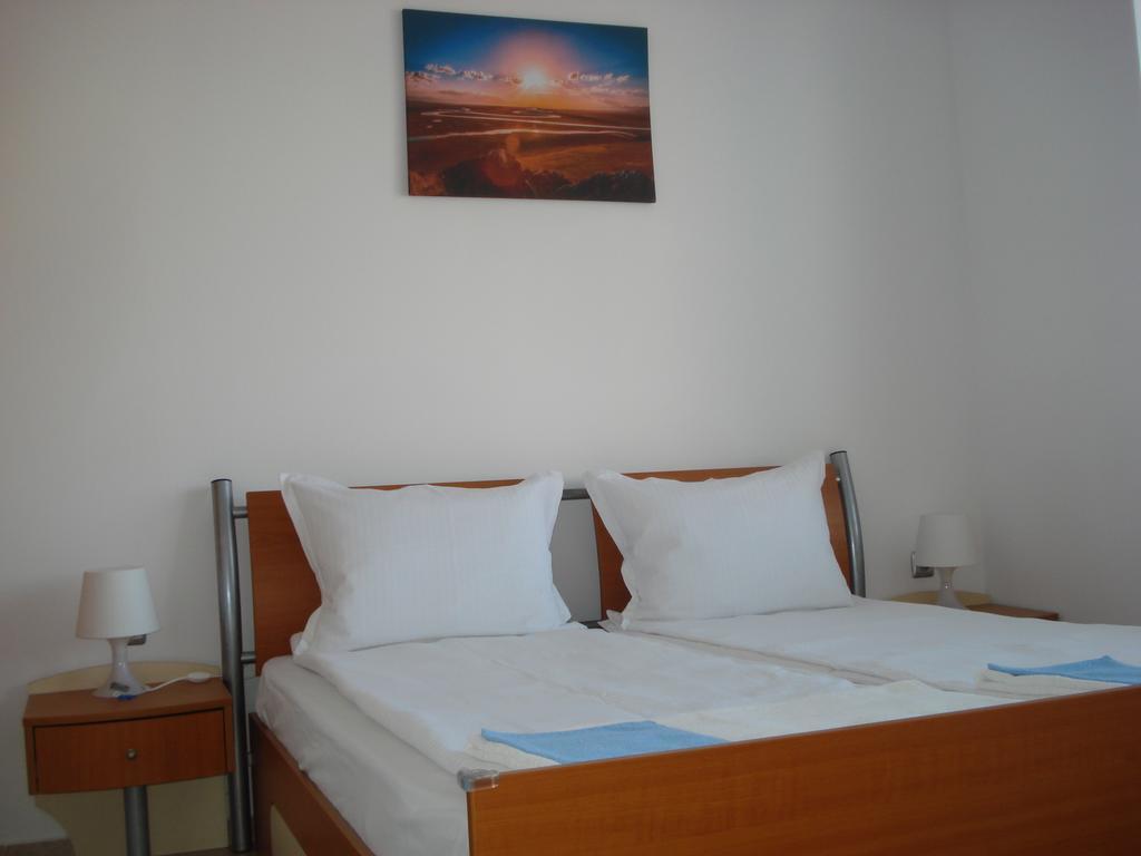 The Sunny Home Guesthouse Chernomorets Luaran gambar